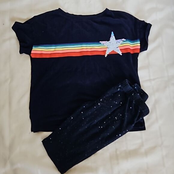 Gap Girl's Bundle Of 6 Pieces T-shirt & Pants Navy Blue/ Red 7- 8 Years Old - Picture 5 of 16